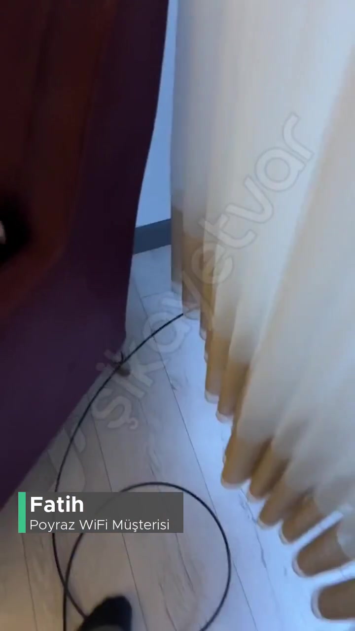 Poyraz Wi-Fi Böyle Bir Şey Olamaz videonun kapak resmi