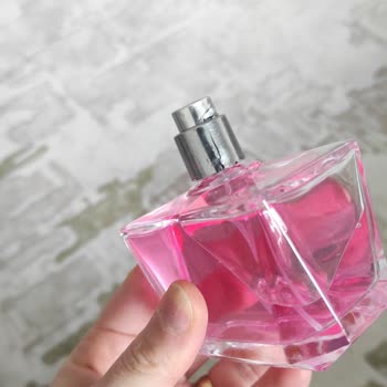 Yanlış Ürün Ve Kırık Kapak Sorunu