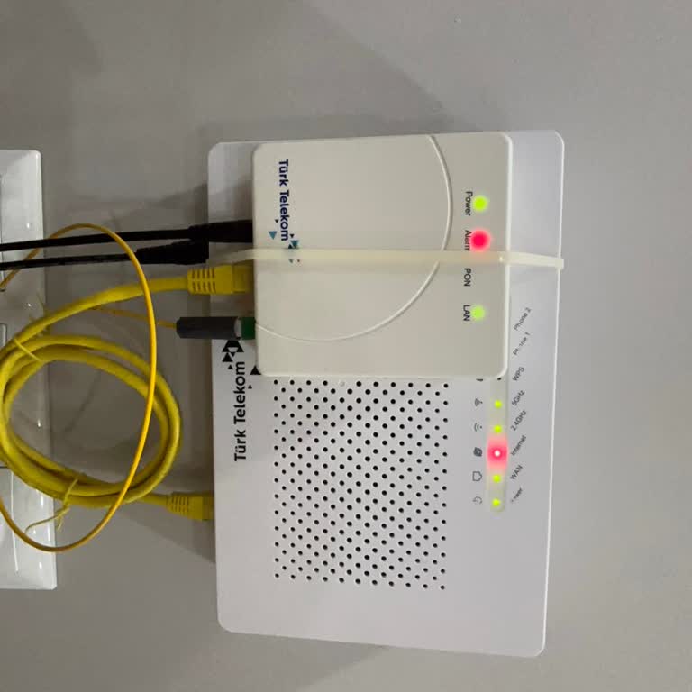 4 Gündür İnternet Yok Müşteri Hizmetleri Oyalıyor