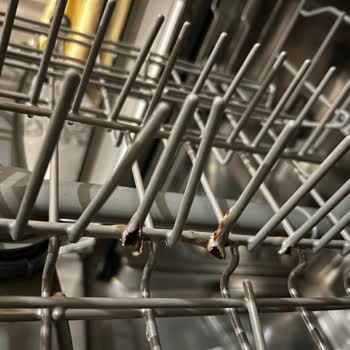 Teka Bulaşık Makinesi Sepetlerinin Paslanma Sorunu Ve Yüksek Servis Ücreti