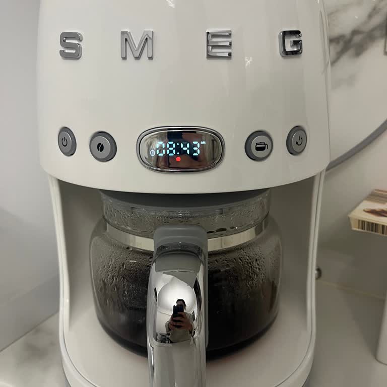 Smeg Filtre Kahve Makinesi Kırmızı Işık Sorunu