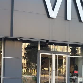 Vivense Mağazasının Çevreyi Kirleten Soba Kullanımı