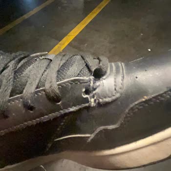 Reebok Ayakkabıda Açılma Ve Yırtılma Sorunu