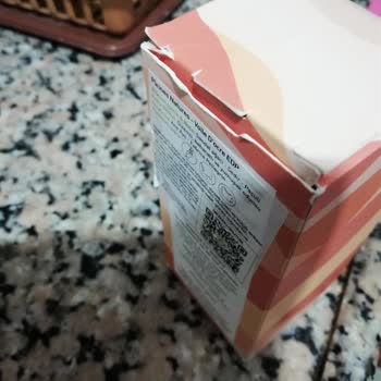 Yves Rocher Sent Me a Returned Perfume with Damaged Packaging and No Seal