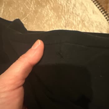 LCW Eşofman Altında Kumaş Erozyonu Ve İlgisizlik