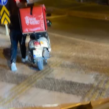 Tıkla Gelsin Kuryesinin Saldırgan Davranışı