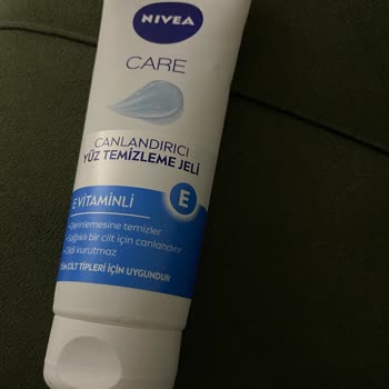 Nivea Yüz Temizleme Jeli Cildimde Yanma Ve Kızarıklığa Sebep Oldu