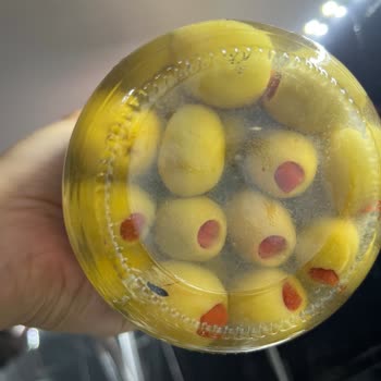 Cebel Marka Zeytinde Böcek Şoku: Sağlık Tehdidi Mi?