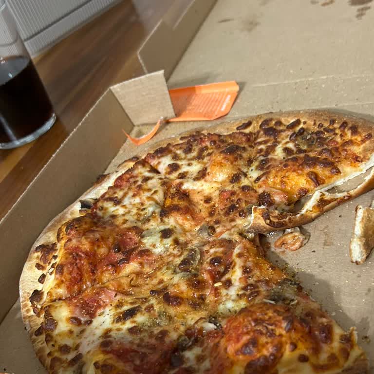 Hayal Kırıklığı Yaratan Pizza Deneyimi