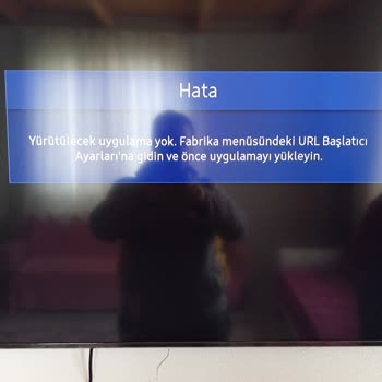 Yeni Kurulan TV Kendiliğinden Kapanıyor