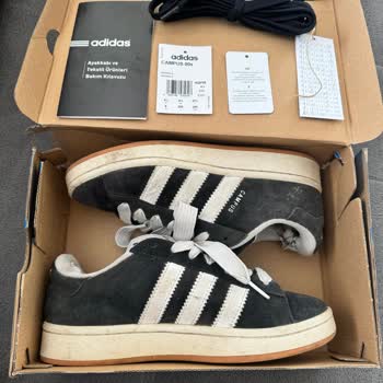 Adidas Ayakkabının 3 Ayda Yıpranması: Kalite Sorunu