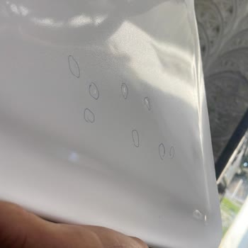 Düğün Sandalyelerinde Üretim Hatası Ve İletişim Sorunu