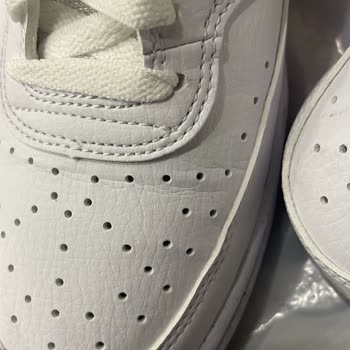 Nike Ayakkabıda 4 Saatte Kırılma Sorunu