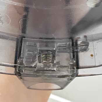 Bosch Mutfak Robotu Hayal Kırıklığı: Kapanmayan Kapak Sorunu!