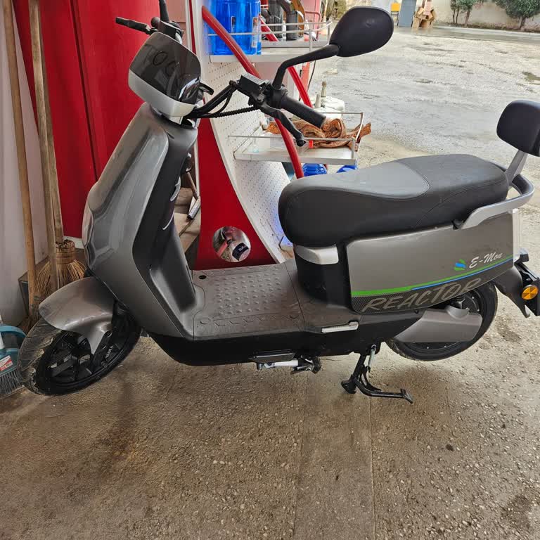 Arızalı Motor Ve Yetersiz Müşteri Hizmetleri