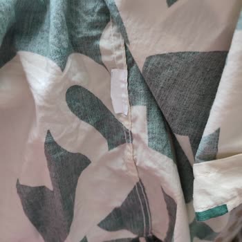 Mavi Jeans Renk Atması Ve Etiket Sorunu