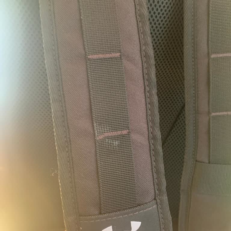 Under Armor UA Hustle 5.0 Rucksack entspricht nicht den Erwartungen