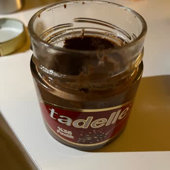 Tadelle Çokokrem'de Güvenlik Açığı: Korumasız Kapak Endişesi
