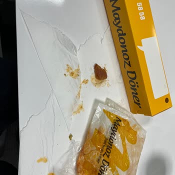 Pişmemiş Tavuk Parçası Şoku!