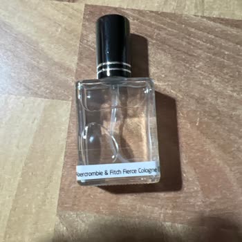 Aldığım Ürün Orijinal Değil Ve İletişim Eksikliği