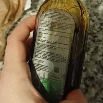 Kırık Şurup Ve Cam Parçacıkları: Çocuğumun Güvenliği Tehlikede