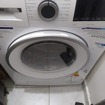 Bosch Çamaşır Makinesi Sorunu: Yardım Bekliyoruz