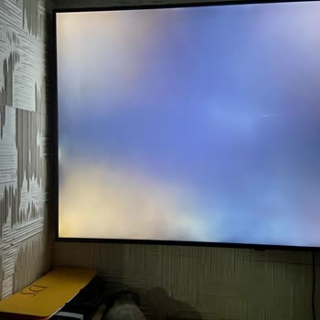 LG UHD TV'de Sararma Ve Servis Sorunu