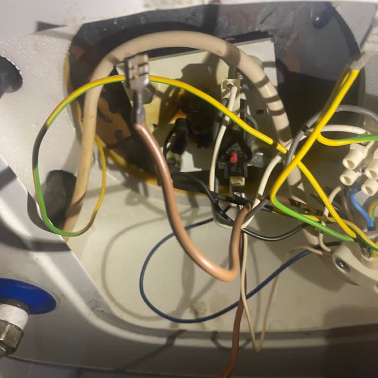 Yanlış Bilgilendirme Ve Haksız Ücret Talebi