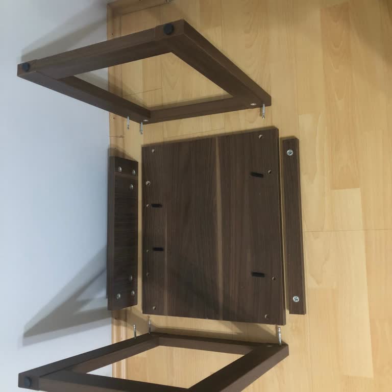 Yılbaşı Hediyesi Kabusu: Eksik Parçalarla Gelen Zigon Sehpa