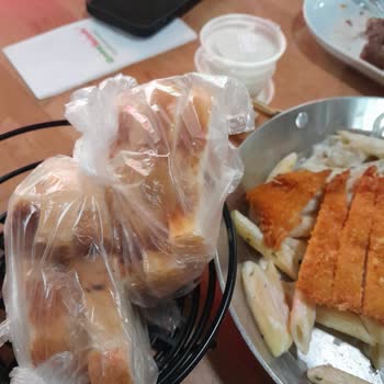 Green Salads Çalışanların Hepsi Çok Gergin Ve Sinirliydi