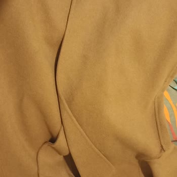 Kuru Temizleme Fiyaskosu: Yırtık Palto Ve İlgisiz Hizmet