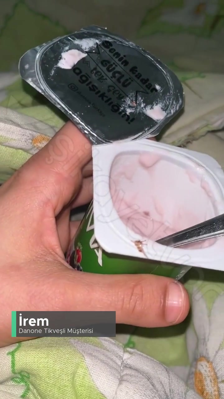 Danone Tikveşli Yoğurtun İçinden Küçük Sivrisinek Çıktı! videonun kapak resmi