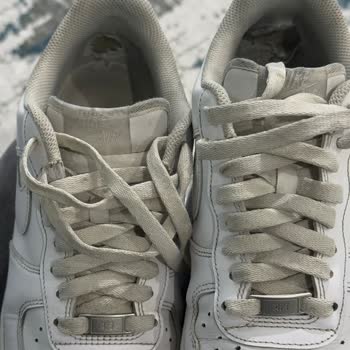 Nike Ayakkabıda İç Astar Sorunu Ve Yetersiz Müşteri Hizmeti