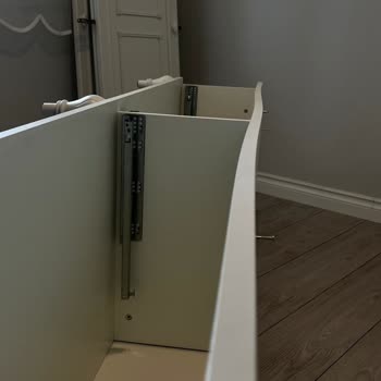 Pierre Cardin Dolabının Alt İskeleti Yamuldu: Ücretsiz Değişim Talebi