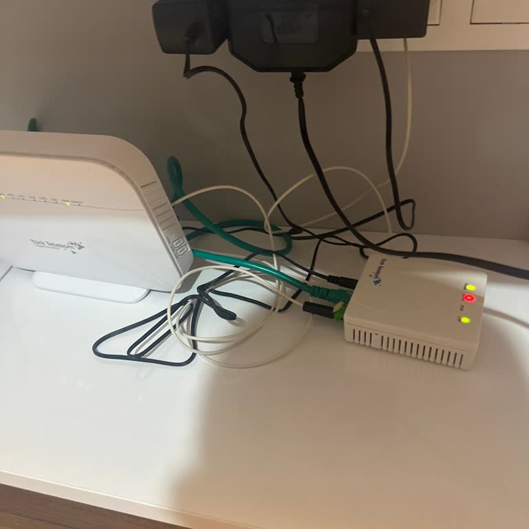 Sadenet'te Sürekli İnternet Kesintisi Ve İptal Zorluğu
