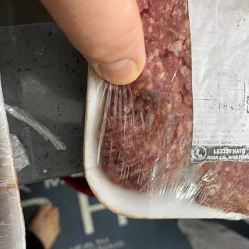 Köfteci Yusuf'tan Aldığım Kıymalar Bozuldu Ve Müşteri Hizmetleri İlgisiz Kaldı