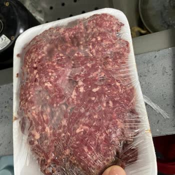 Köfteci Yusuf'tan Aldığım Kıymalar Bozuldu Ve Müşteri Hizmetleri İlgisiz Kaldı