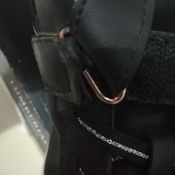 Kinetix Ayakkabıda Kalitesiz Malzeme Ve Yanıltıcı Garanti