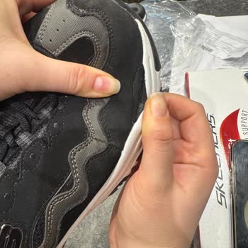 Skechers Ayakkabılarda Erken Aşınma Ve Garanti Sorunu