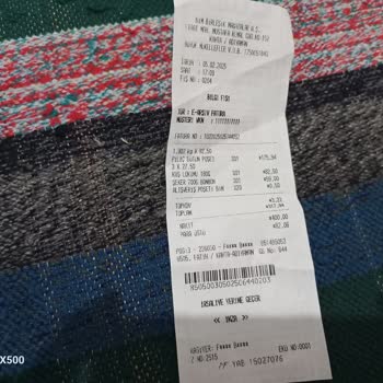 BİM Şubesinde Saygısız Kasiyer Davranışı Ve Müşteri Memnuniyetsizliği