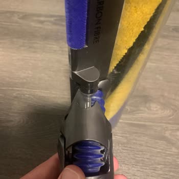 Dyson Süpürge Başlık Ve Pil Sorunları