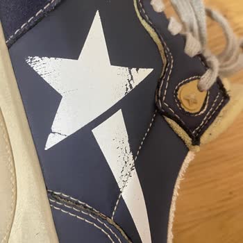 Yüksek Fiyatlı Ayakkabıda Soyulma Sorunu ve İade Reddi