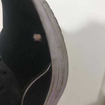 Puma Ayakkabıda Erken Yıpranma Ve Mağaza İlgisizliği