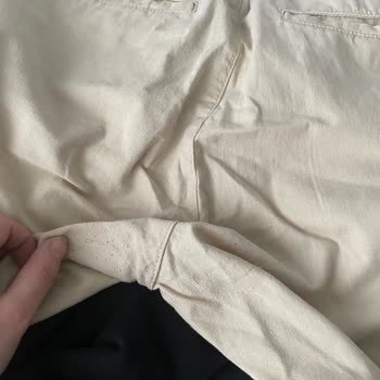 Kıyafetlerde Hızla Deformasyon Ve Yetersiz Müşteri Hizmeti