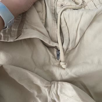 Kıyafetlerde Hızla Deformasyon Ve Yetersiz Müşteri Hizmeti