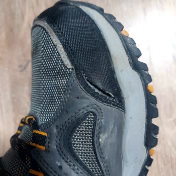 Skechers Ayakkabının Dikiş Problemi Ve Yetersiz Garanti Süresi
