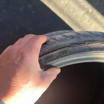 Petlas Lastiklerinde Kronik Çatlak Sorunu