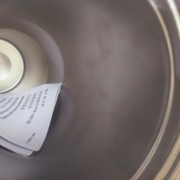 Yılbaşı Hediyesi Kabusu: Kırık Ve Şüpheli Termos