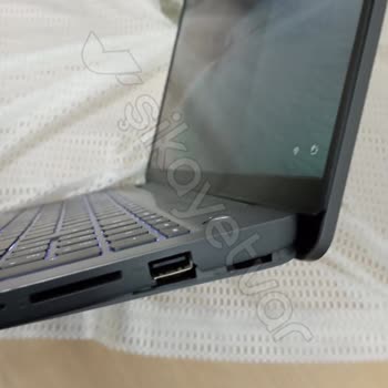 Lenovo Dizüstü Bilgisayarın Menteşe Problemi Ve Servis Sorunu