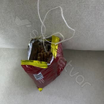 Bifa Bisküvi Krakerin İçinden Çıkan Şaşırtıcı İp!